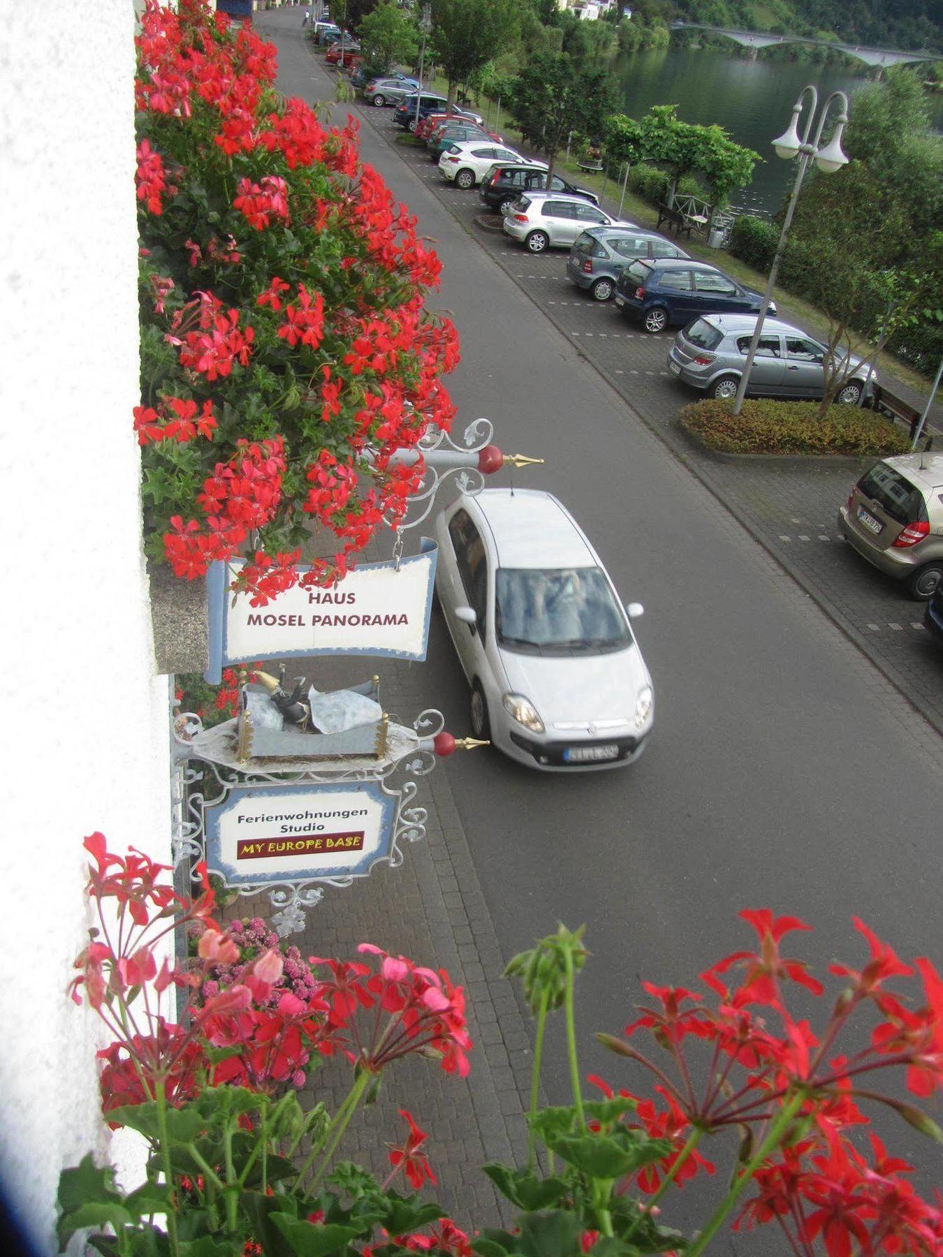 Mosel Panorama Apartment เซลล์อันแดร์โมเซล ภายนอก รูปภาพ