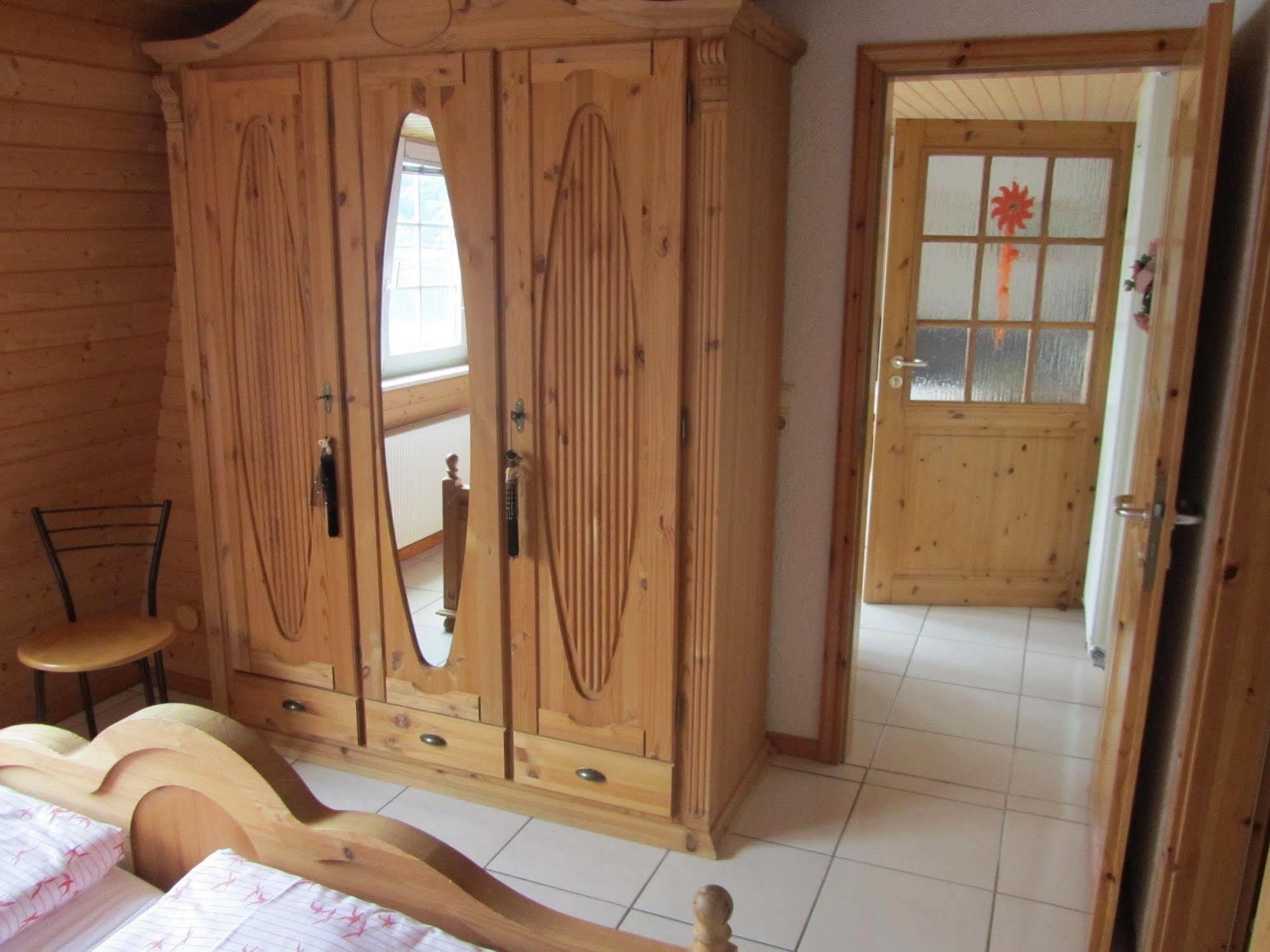 Mosel Panorama Apartment เซลล์อันแดร์โมเซล ภายนอก รูปภาพ