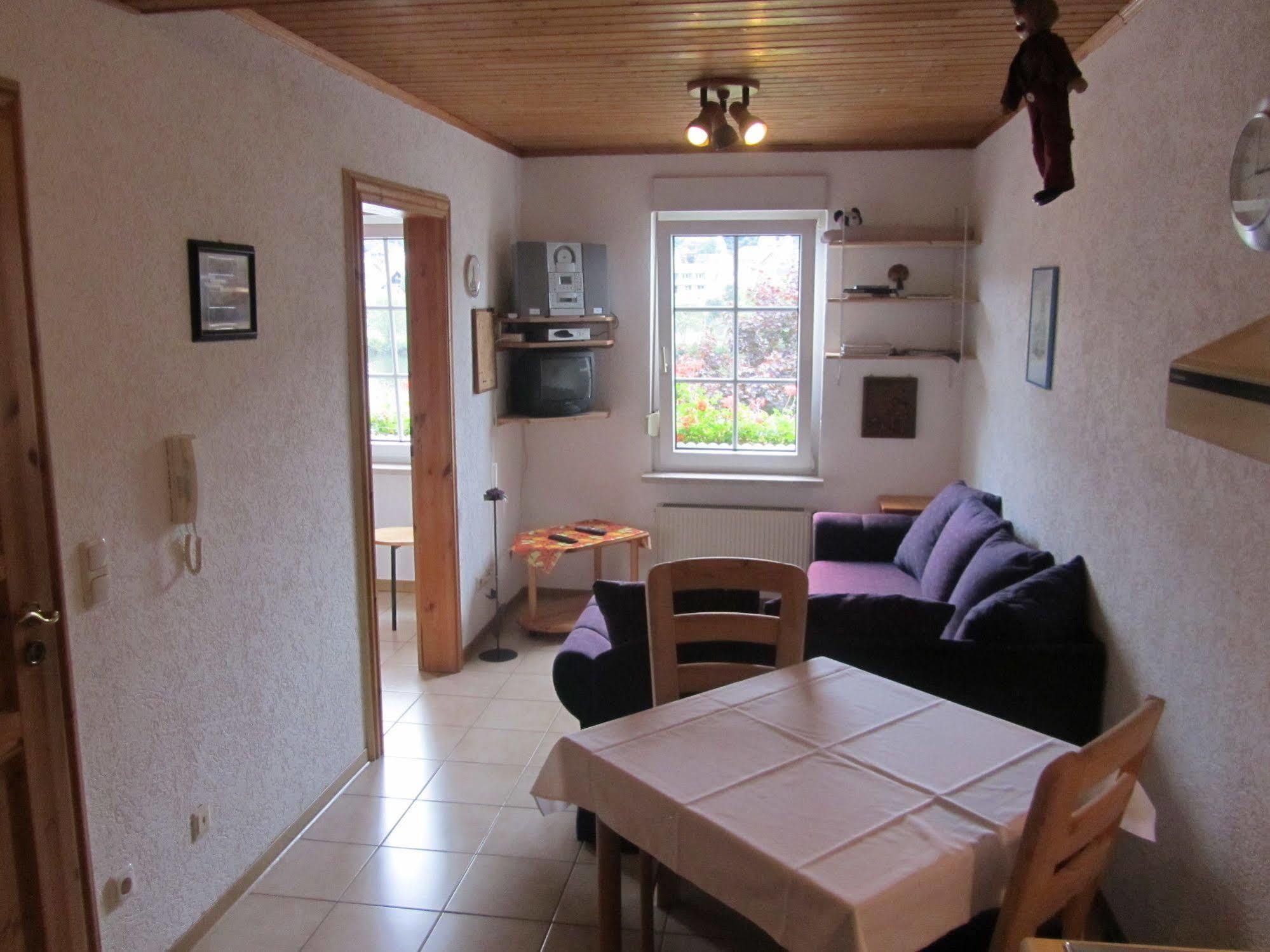 Mosel Panorama Apartment เซลล์อันแดร์โมเซล ภายนอก รูปภาพ